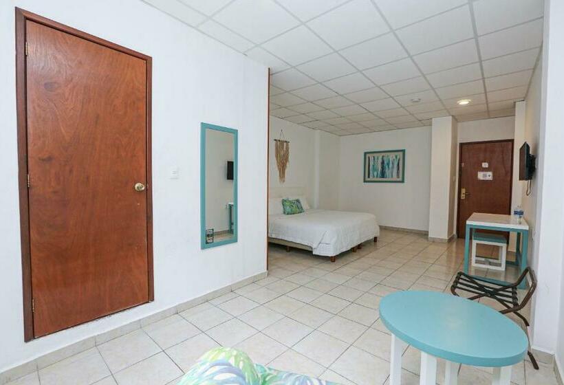 Chambre Supérieure Lit King Size, & Suites Arges  Centro Chetumal