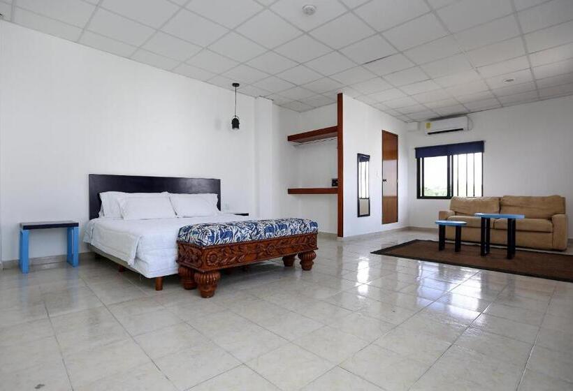 Suite, & Suites Arges  Centro Chetumal