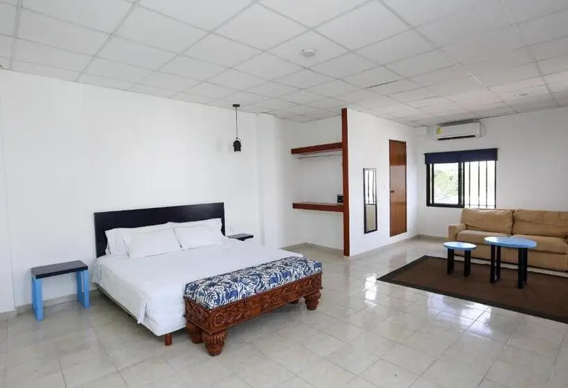 سوییت, & Suites Arges  Centro Chetumal