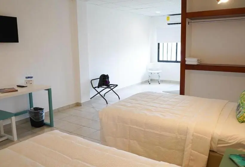 اتاق استاندارد برای معلولان, & Suites Arges  Centro Chetumal