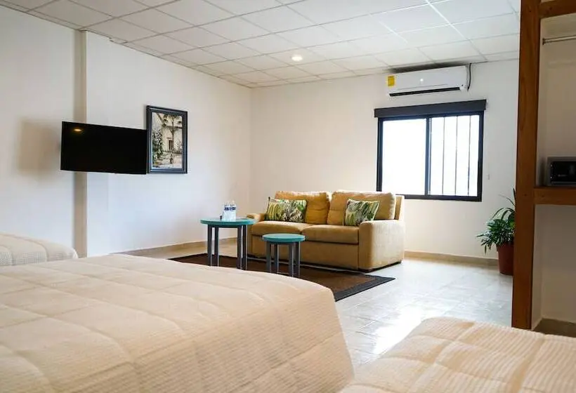اتاق خانوادگی, & Suites Arges  Centro Chetumal