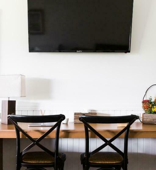 Номер Стандарт с Гидромассажем, The Bearded Dragon Boutique