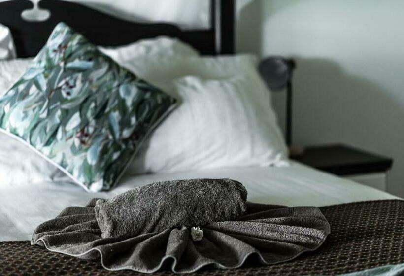 Люкс Superior, The Bearded Dragon Boutique