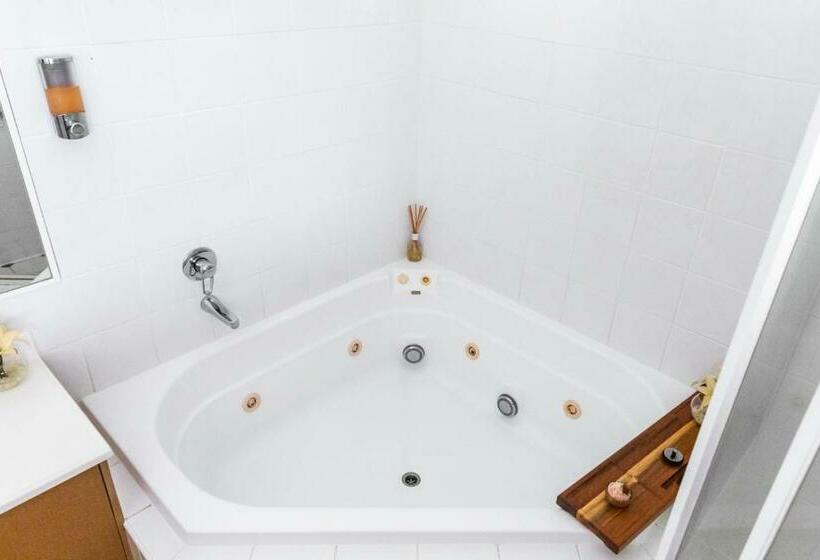 Люкс Superior, The Bearded Dragon Boutique