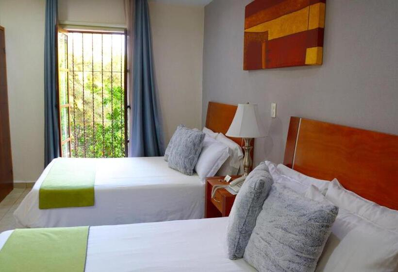 غرفه قياسيه سريرين مزدوجين, Victoria