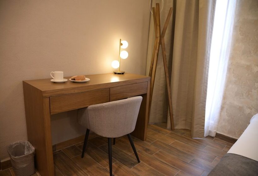 غرفة سوبيريور, Victoria