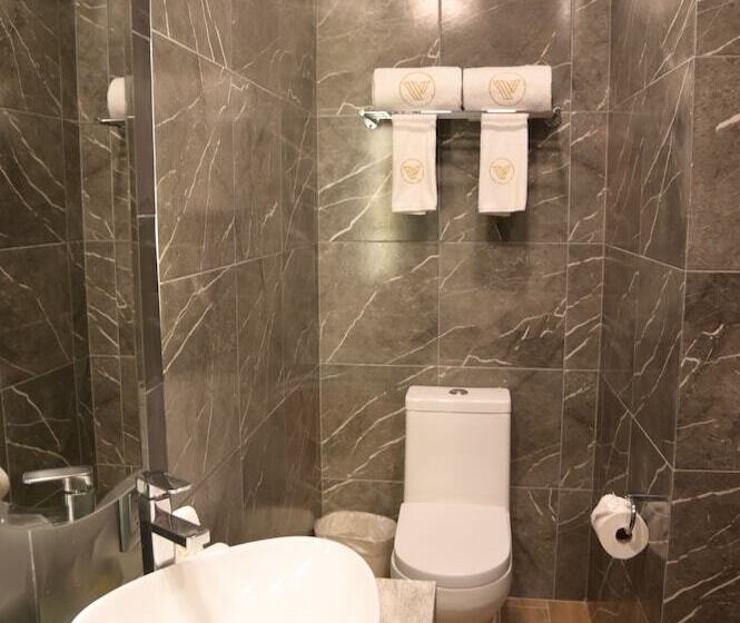 غرفة سوبيريور, Victoria