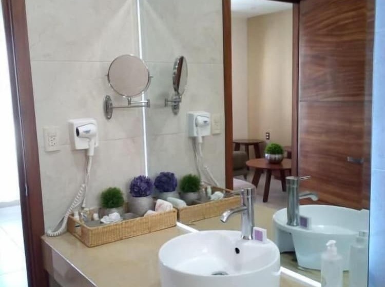 غرفة قياسية, Victoria