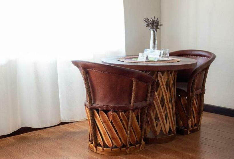 اتاق استاندارد با بالکن, Terra Del Valle Bed & Breakfast