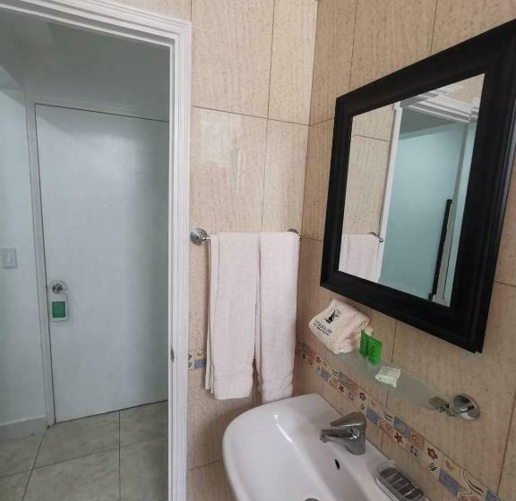 Номер Стандарт, The Balboa Inn