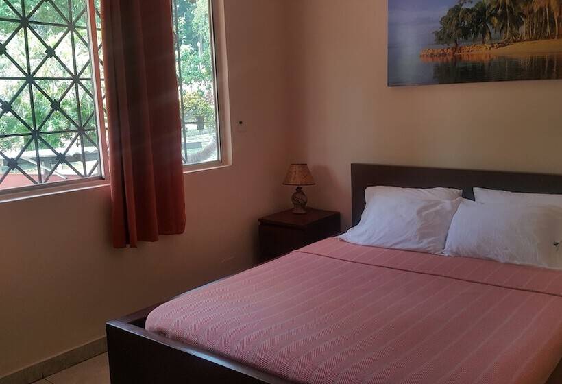 Номер Стандарт, The Balboa Inn