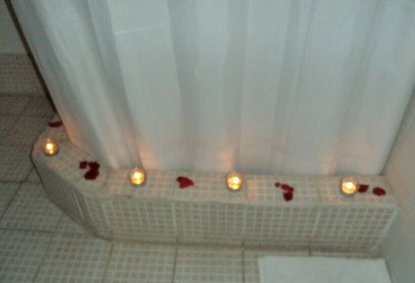 اتاق استاندارد, Chez Juanca Hotel Cafe