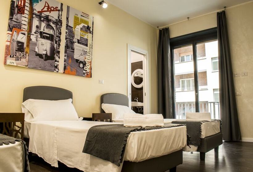 اتاق استاندارد سه نفره, Hostel Trastevere
