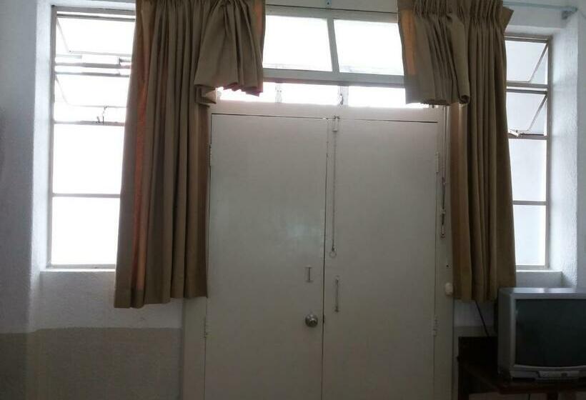 اتاق استاندارد, Centenario