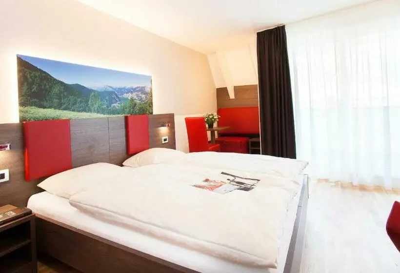 Standard Kolmen Hengen Huone Parveke, Comfort Erica Dolomiti Val D Adige