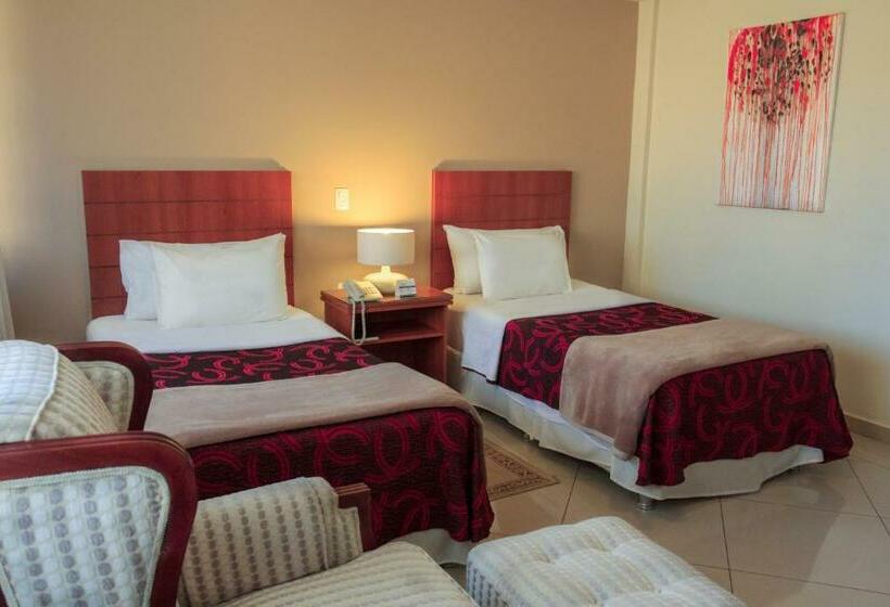 스탠다드 룸, Convair