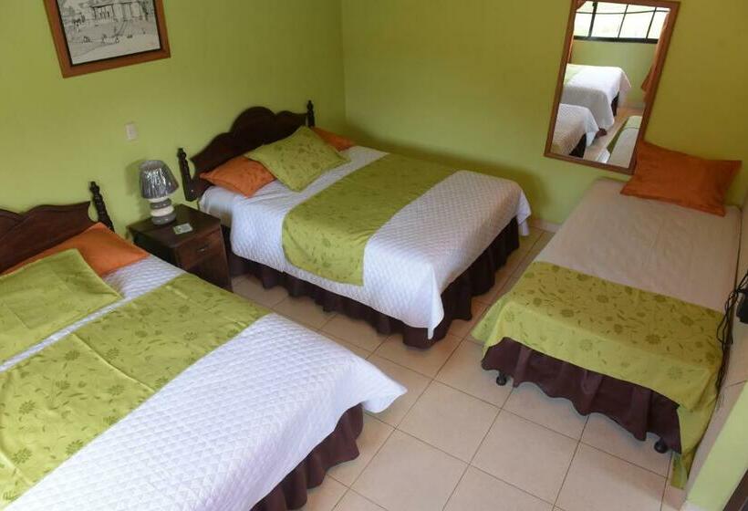 اتاق استاندارد سه نفره, De Campo Villa De Ada