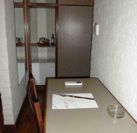 수피리어 룸, Juana De Ibarbourou