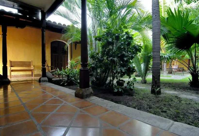 اتاق استاندارد یک نفره, La Pérgola