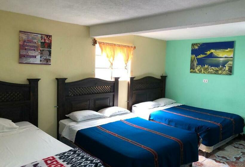 اتاق خانوادگی, Los Angeles Panajachel