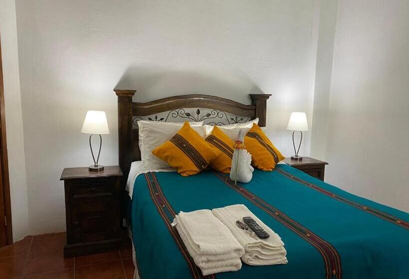 اتاق لوکس, Los Angeles Panajachel