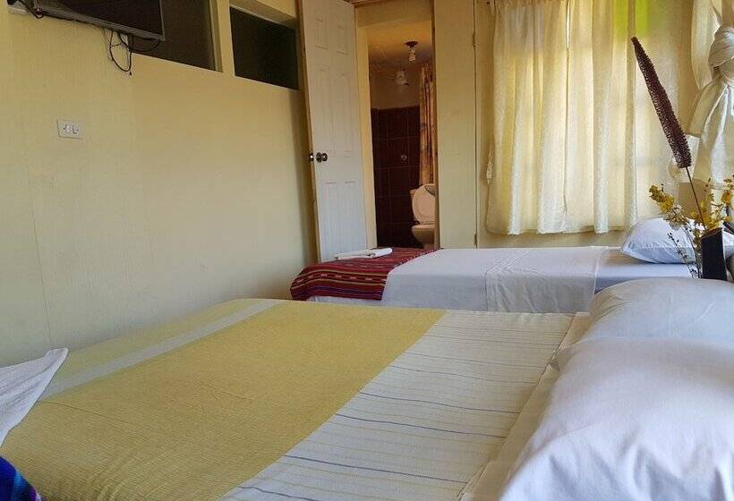 اتاق استاندارد سه نفره, Los Angeles Panajachel