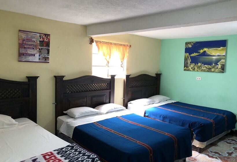 اتاق خانوادگی, Los Angeles Panajachel