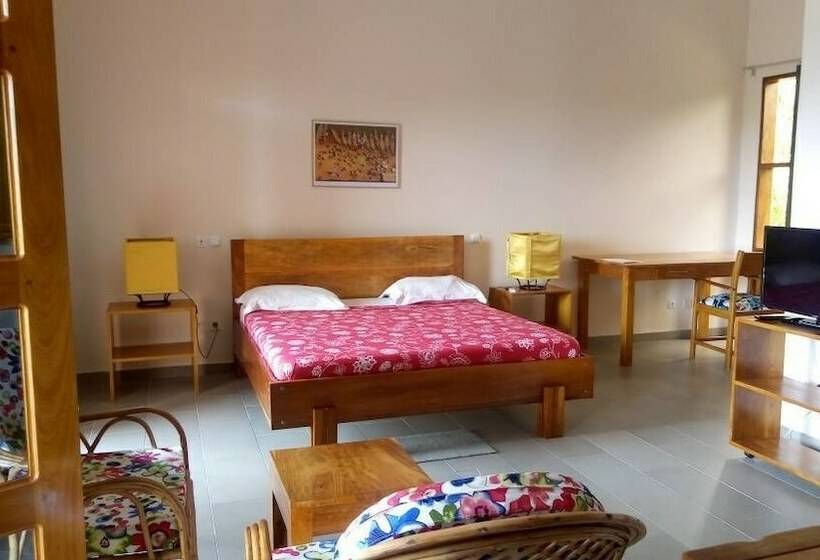 اتاق لوکس, Hôtel Parc Résidence