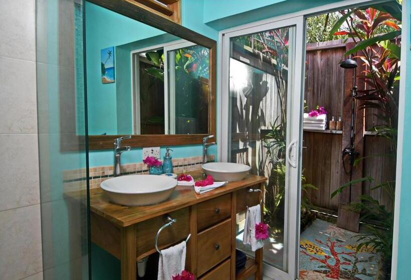 Люкс Deluxe Вид на Море, Tet Rouge Resort