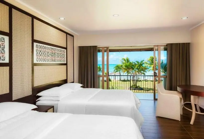 اتاق لوکس با چشمانداز دریا, Sheraton Samoa Beach Resort