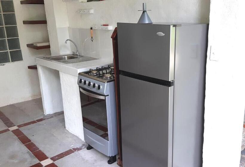 غرفة قياسية مطلّة علي الحديقة, Togo B&b Farallon