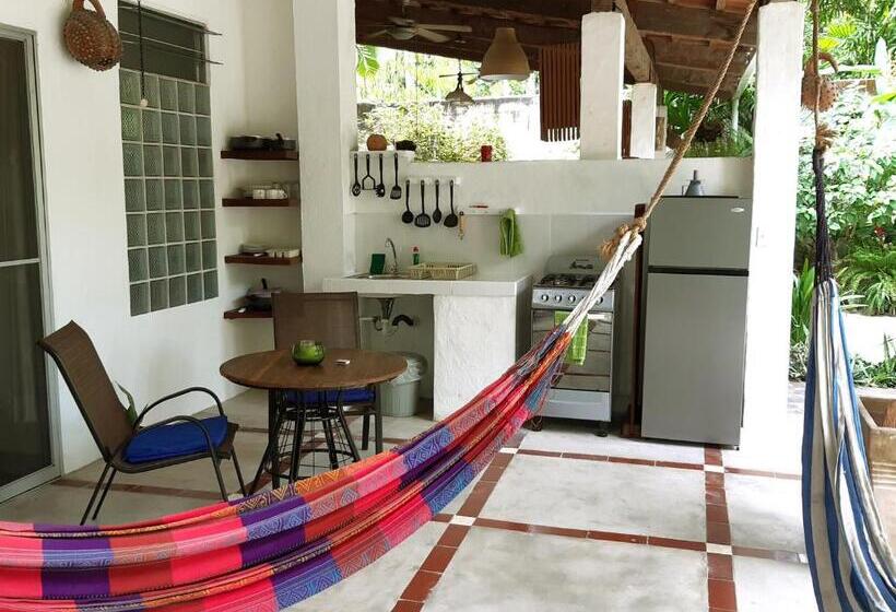 غرفة قياسية مطلّة علي الحديقة, Togo B&b Farallon