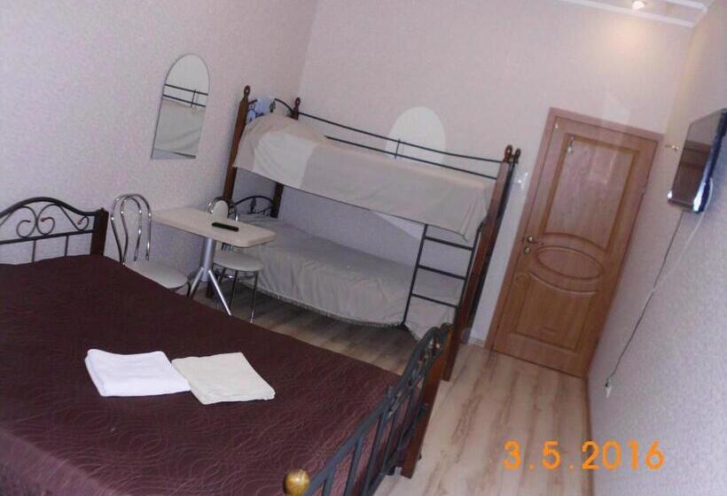 Quarto Quádruplo Estandar, Kharkov Citizen