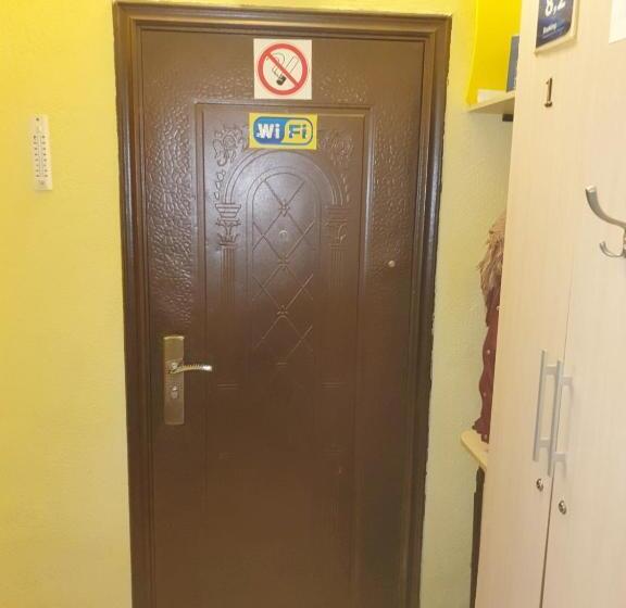 Quarto Quádruplo Estandar, Kharkov Citizen
