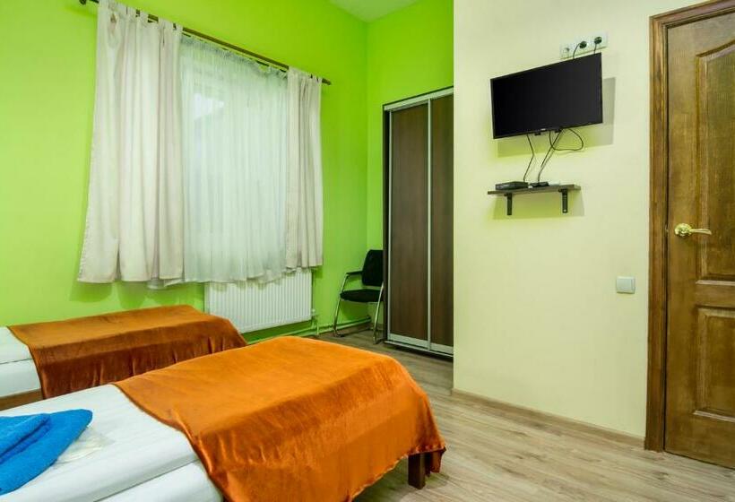 اتاق استاندارد سه نفره, Mini Hotel Ocean