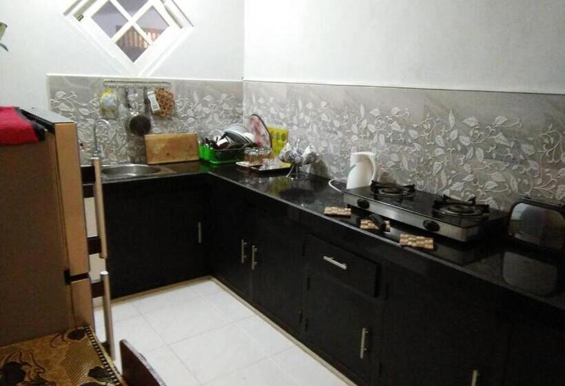 Вилла 3 Спальни, Abha Villa