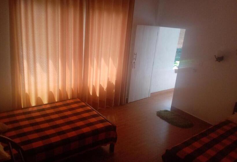 家庭间, Abha Villa