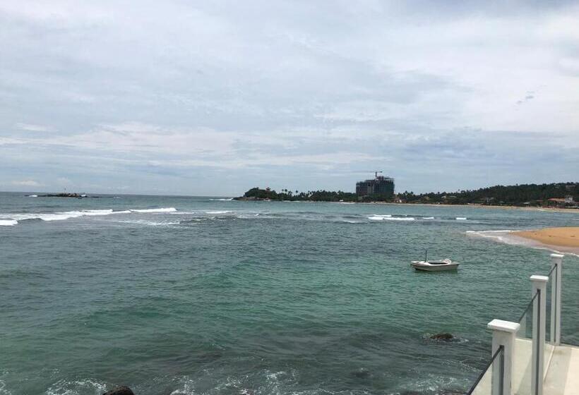 Вилла 1 Спальня Вид на Море, Galle Henna Beach House