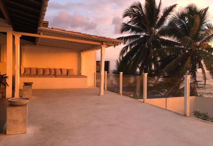 Вилла 1 Спальня Вид на Море, Galle Henna Beach House