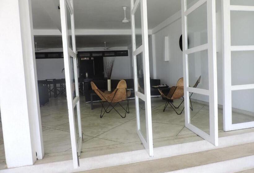 Вилла 1 Спальня Вид на Море, Galle Henna Beach House
