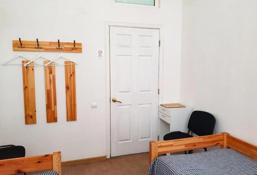 اتاق اکونومی, Maison Blanche Kyiv City Center