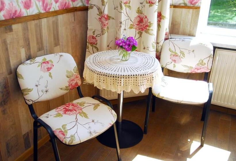 اتاق لوکس, Maison Blanche Kyiv City Center