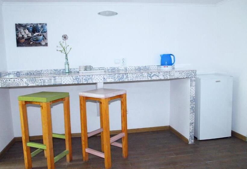 استودیوی استاندارد, Maison Blanche Kyiv City Center