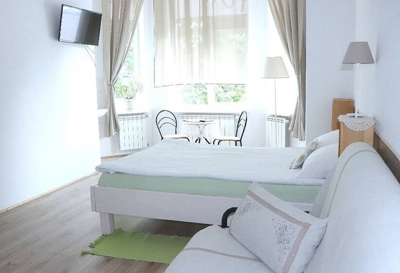 اتاق لوکس, Maison Blanche Kyiv City Center