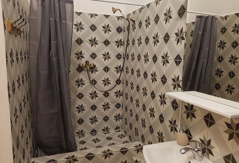 اتاق استاندارد, Maison Blanche Kyiv City Center