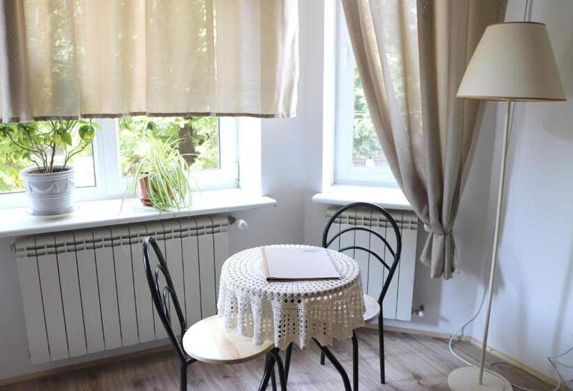 اتاق لوکس, Maison Blanche Kyiv City Center