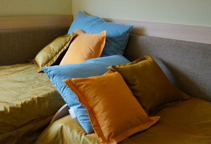 تختخواب در اتاق مشترک, City Hostel Panorama