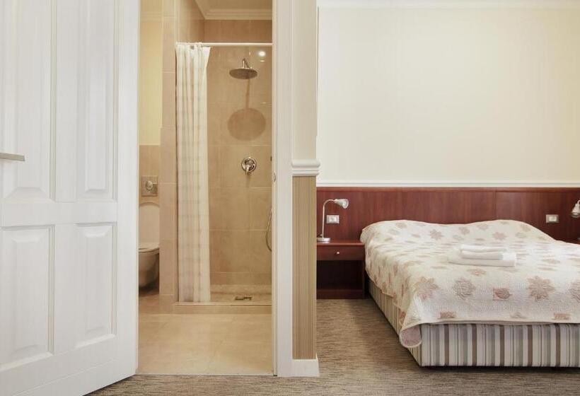 اتاق استاندارد, Consul