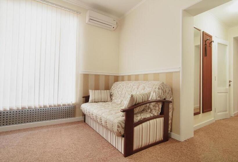 آپارتمان 1 خوابه, Consul