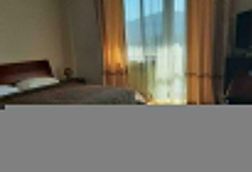 سوییت, срібний водограй